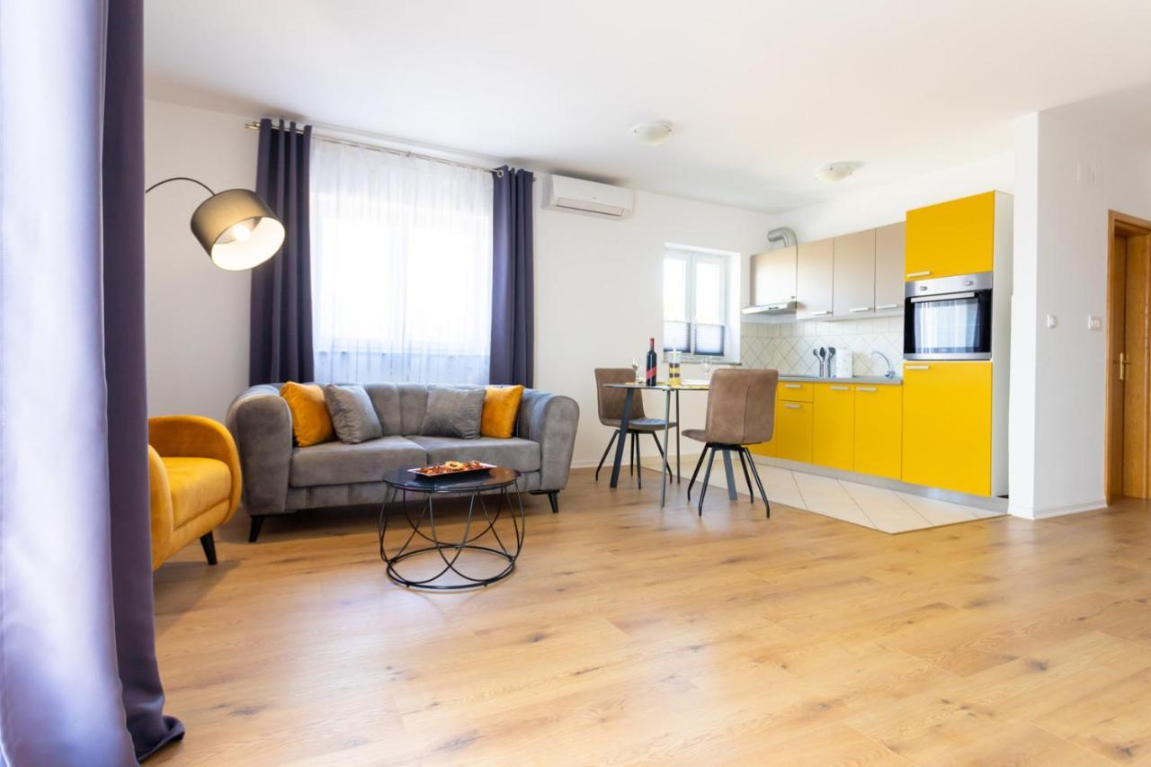 Apartment Demo Malinska Dış mekan fotoğraf