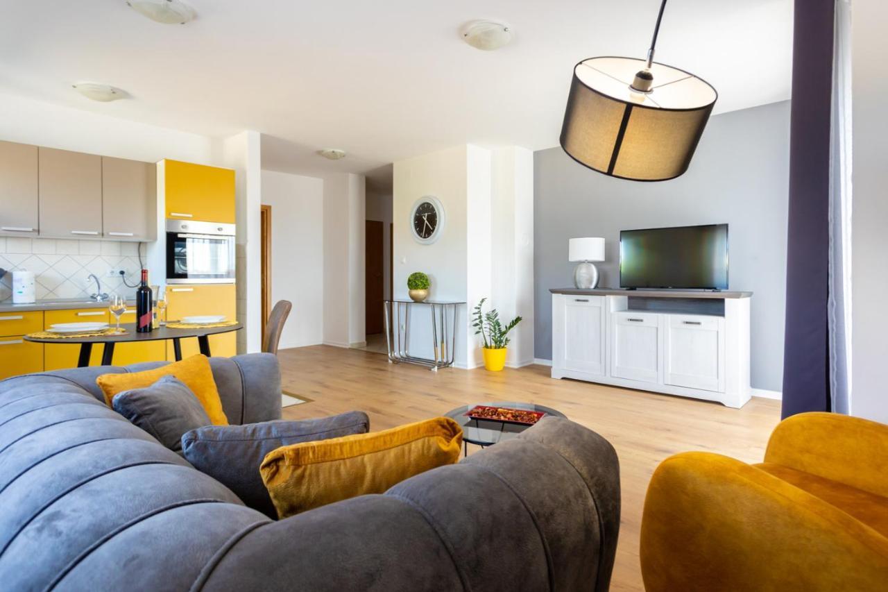 Apartment Demo Malinska Dış mekan fotoğraf