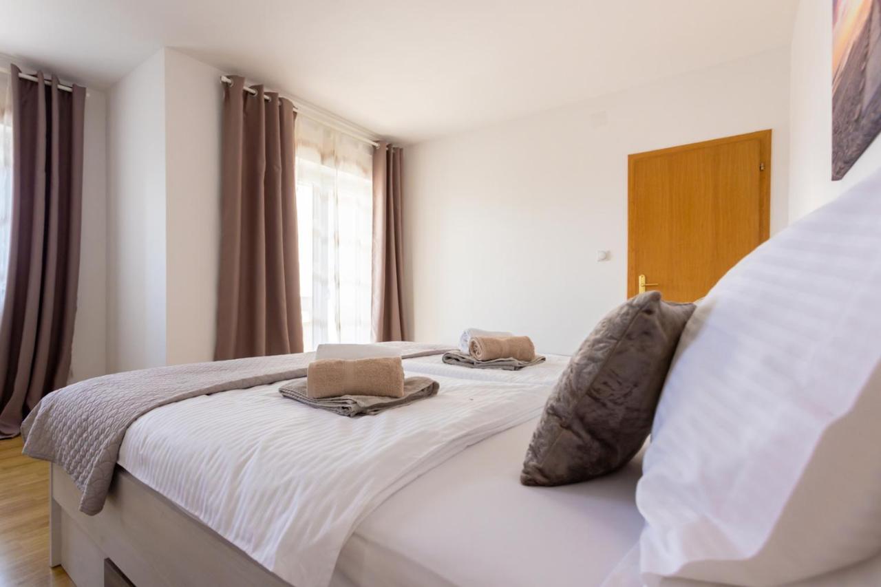 Apartment Demo Malinska Dış mekan fotoğraf